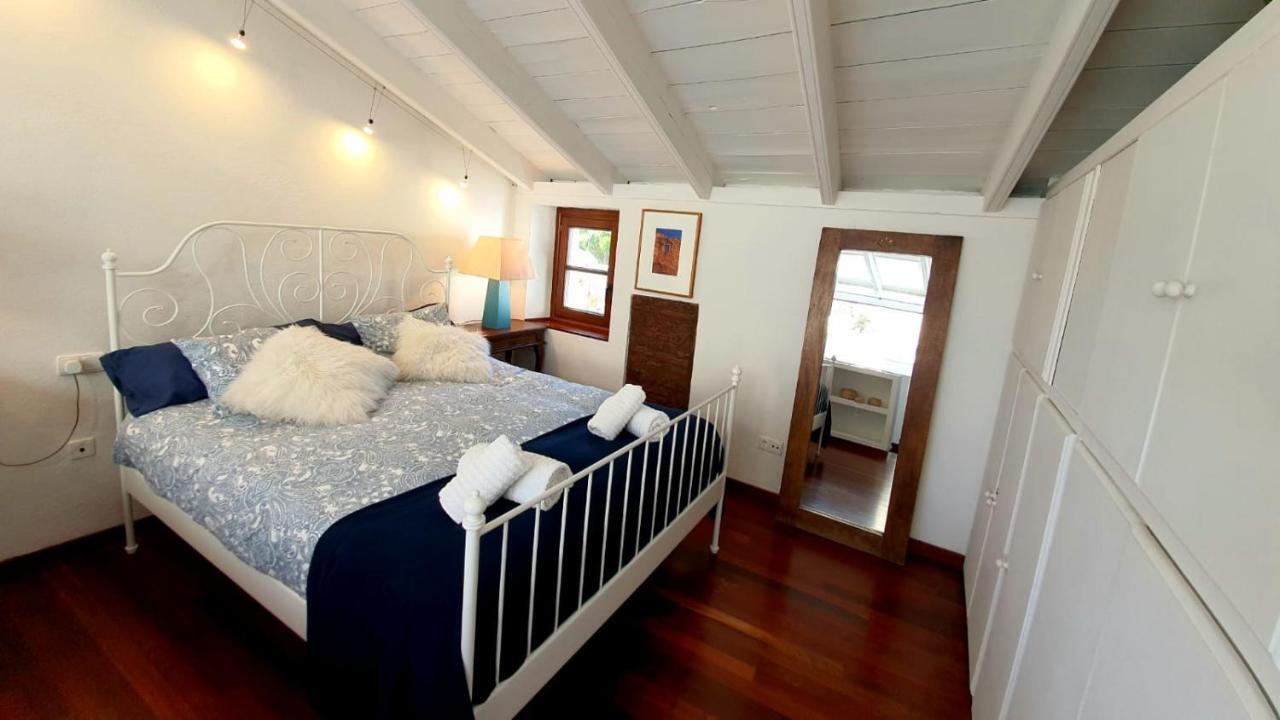 Almocabar Luxury Holiday home *